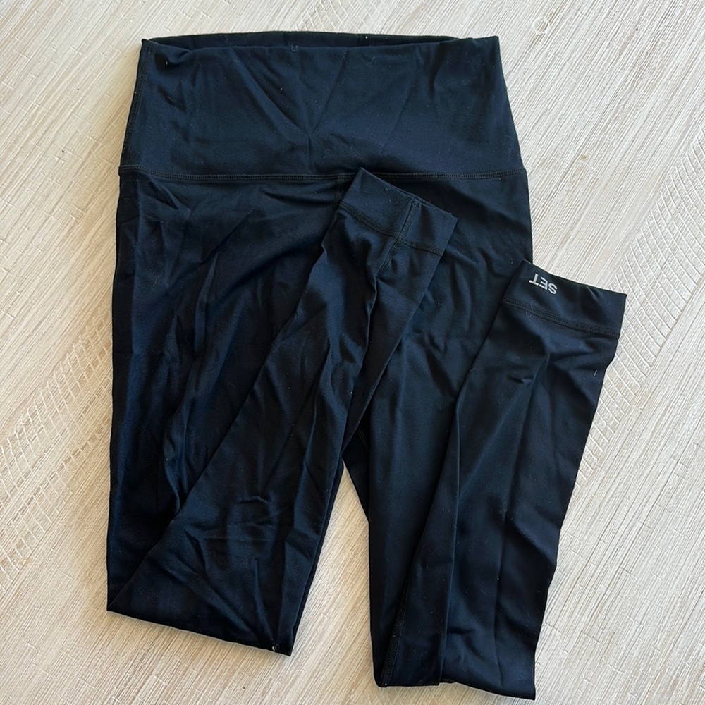 Set Active Black Leggings